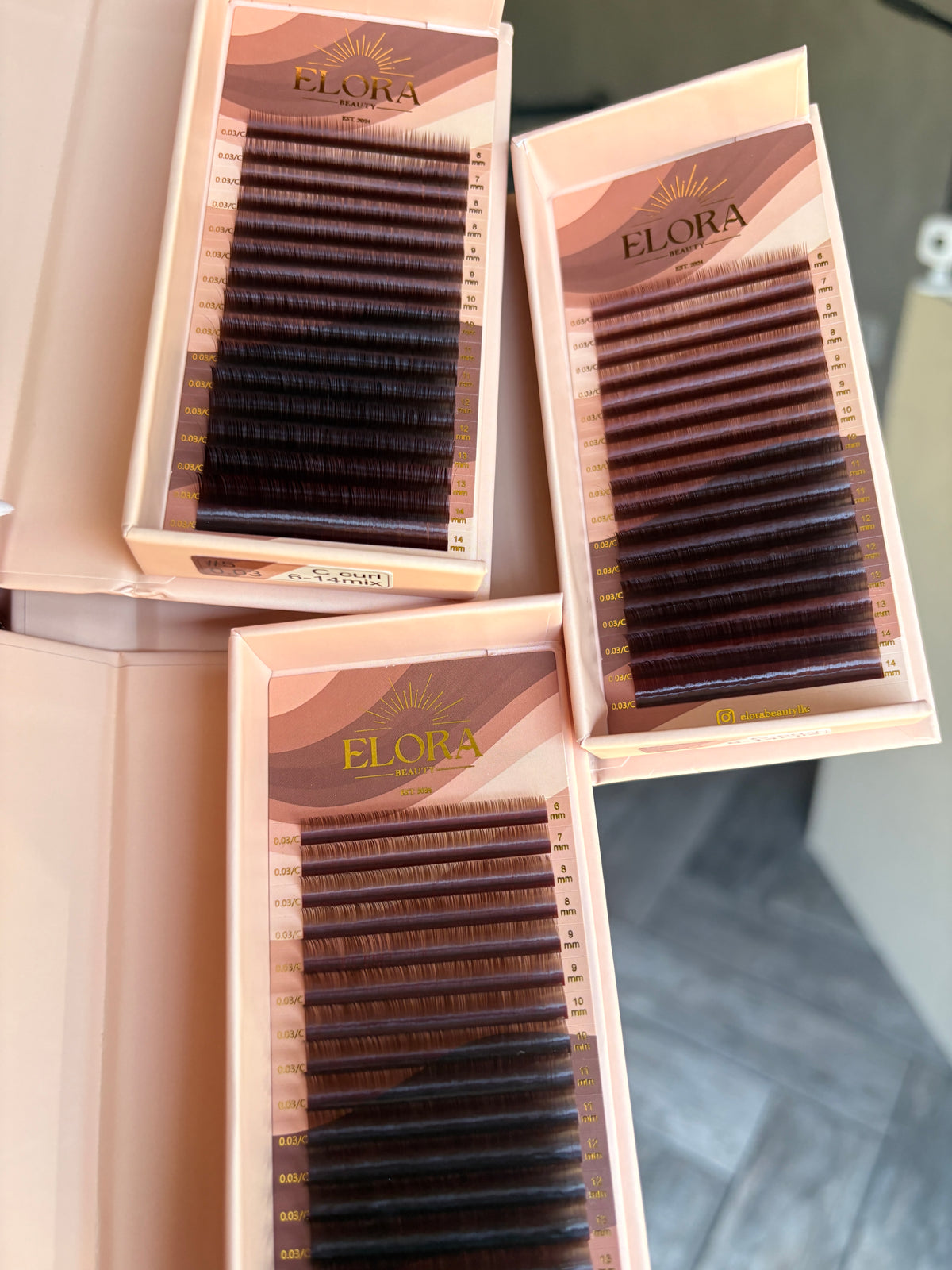 Brown Volume Trays